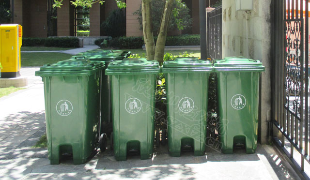 浙江戶外垃圾桶顏色醒目有助分類(lèi)投放