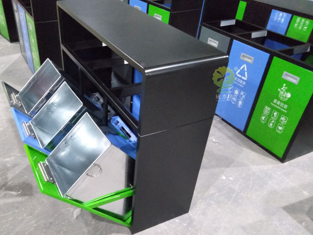 惠州仲愷企業(yè)不銹鋼噴塑戶外三分類(lèi)垃圾回收箱