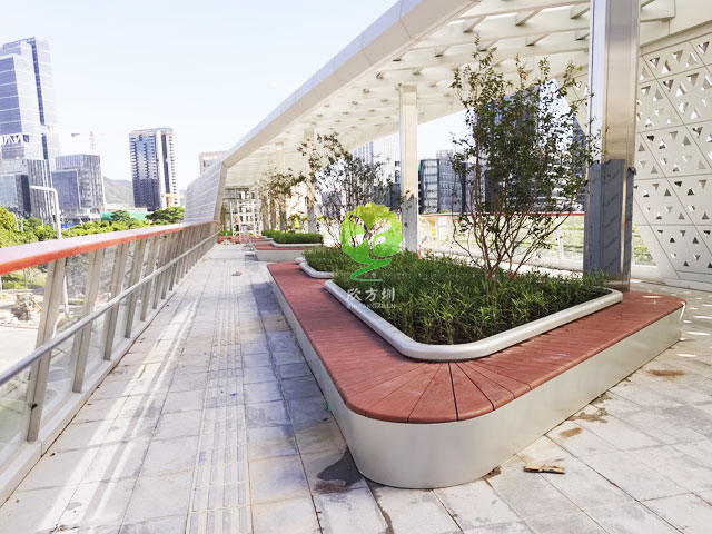 不銹鋼花池坐凳美化深圳前?？缃止珗@G9天橋城市戶外景觀